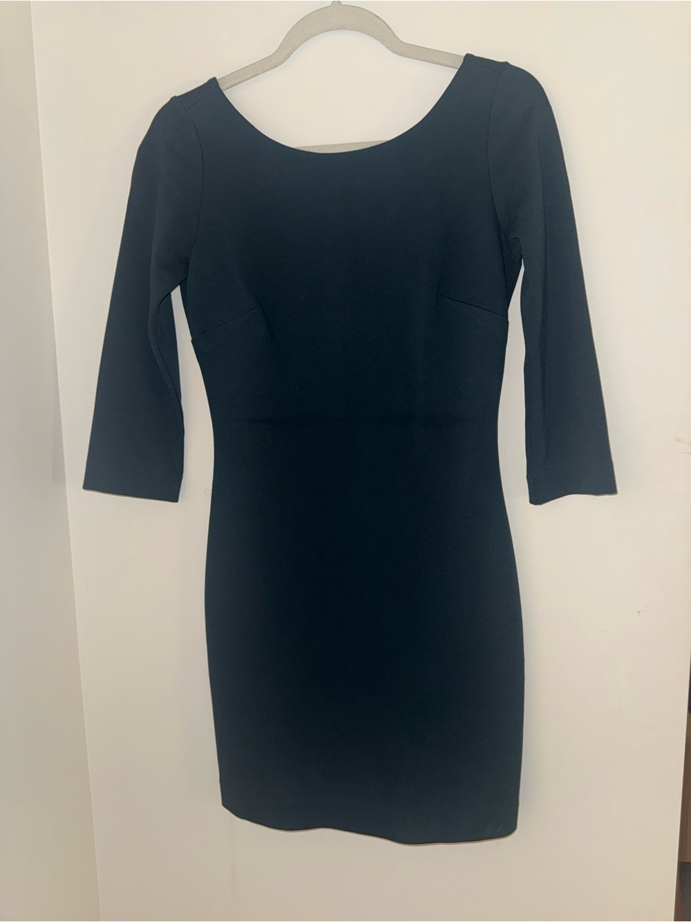 Babaton Classic Dark Midi Dress